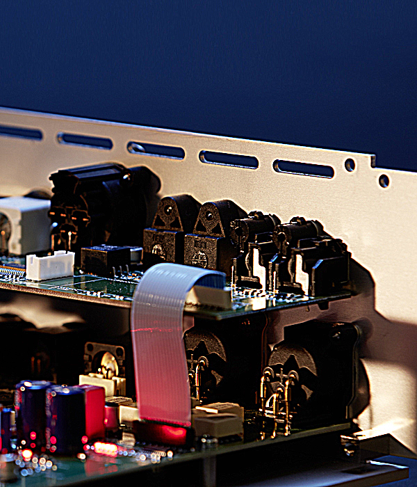 DAC 200 - Préamplificateur / Convertisseur 